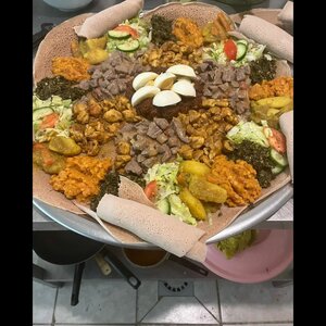 Afrikaans Restaurant Seni image 2