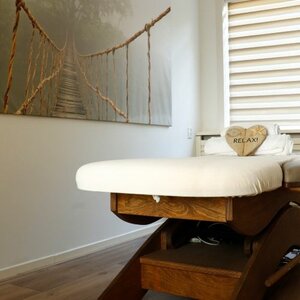 Relax Massage &amp; Wellness image 3