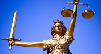 Man (26) uit Westzaan krijgt vijf jaar cel en tbs voor neersteken vriend