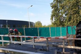 Mogelijk drugsafval uit xtc-lab gedumpt in uitgebrand busje Koog aan de Zaan