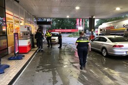 Overval op tankstation in Zaandam: viertal na achtervolging opgepakt op A10