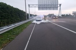Auto in brand op A7