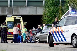 Fietsster te laat gezien in Oostzaan, raakt gewond