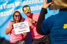 Stralende zon en veel gezelligheid tijdens Dam tot Dam Wandeltocht