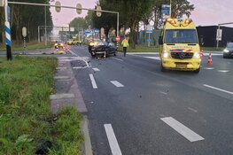Veel schade bij botsing Oostzaan