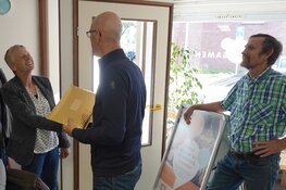 Inloophuis 1=Samen ontvangt promotiemateriaal van het Arie Lemsfonds