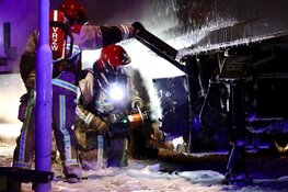 Vrachtwagen dreigt in brand te vliegen