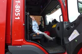 Brandweer Wormerveer in actie voor de voedselbank