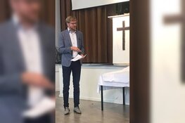 Zaanse kerken ruilen voorgangers