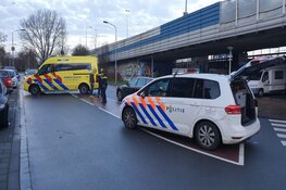 Man wordt aangereden op zebrapad Koog aan de Zaan