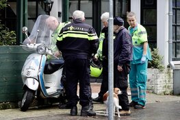 Bestuurder snorscooter gewond in Zaandam
