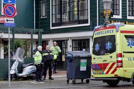 Bestuurder snorscooter gewond in Zaandam