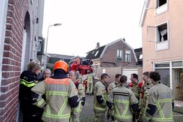 Twee personen gewond bij woningbrand in Zaandam