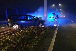 Automobilist ernstig gewond in Zaandam