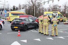 Motorrijder zwaar gewond bij ongeval Oostzaan