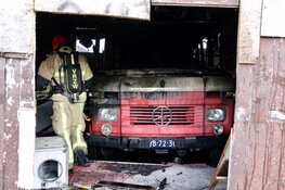 Brand in slooppand Zaandam