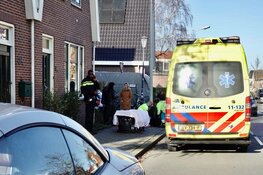 Fietsster gewond na aanrijding in Assendelft
