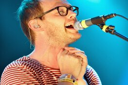 Grote namen op een klein podium bij Bind