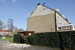 Gevel stort in na windhoos Assendelft