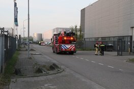Middelbrand bij gebouw in Zaandam