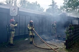 Veel schade bij brand aan Vlietsend in Krommenie