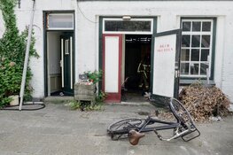 Veel schade bij brand aan Vlietsend in Krommenie