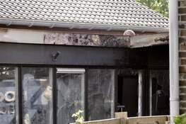 Veel schade bij brand aan Vlietsend in Krommenie