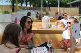Het leukste pop-up terras van Zaandam!