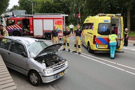 Ongeval met twee auto&#39;s op Koningin Julianaweg