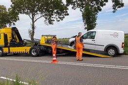 Bestelbus gecrasht in Assendelft