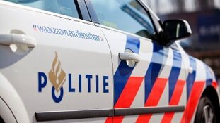 Beelden gezocht na inrijden op agenten Wormerveer
