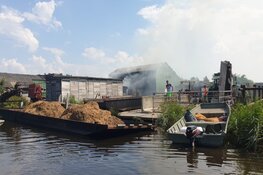 Brand in hooiwagen Oostzaan
