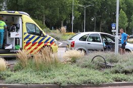Fietser ernstig gewond na aanrijding Zaandam