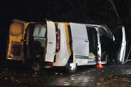 Bestelbus in brand in Zaandam