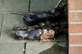 Fles met substantie aangetroffen na brand bedrijfsbus