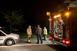 Scooter in brand op schoolplein Assendelft