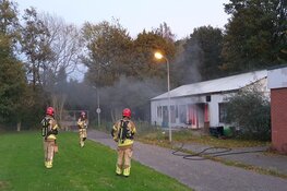 Brand in slooppand aan Sportlaan