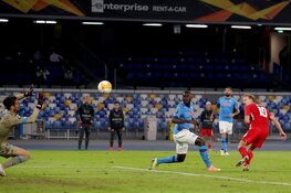 Gehavend AZ verrast in Napels