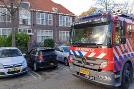 Auto in brand gestoken op klaarlichte dag in Zaandam