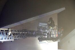 Meerdere gewonden bij woningbrand in Assendelft