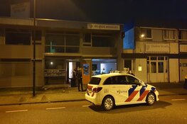 Zaanse politie beëindigd feest, burgemeester sluit pand
