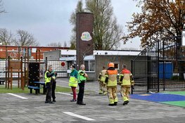 Basisschool ontruimd na brand Zaandam