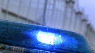 Man mishandeld en beroofd