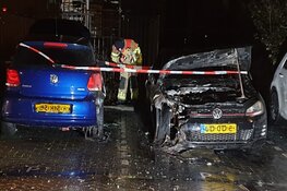 Auto uitgebrand in Poelenburg