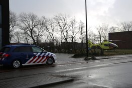 Hulpdiensten met spoed naar nieuw arbeidsmigranten hotel in Zaandam