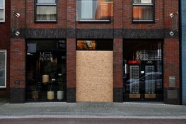 Ramkraak op opticien in Krommenie