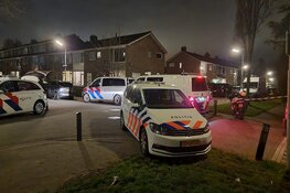 Lichtgewonde bij woningoverval Assendelft, politie zoekt daders