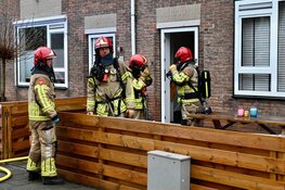 Woningbrand in Assendelft; vijf gewonden
