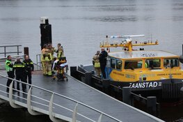 Persoon in kritieke toestand uit De Zaan gehaald