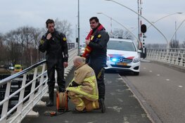 Persoon in kritieke toestand uit De Zaan gehaald